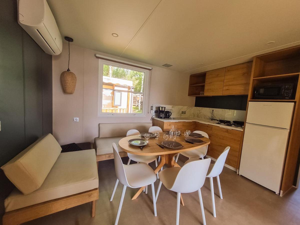 Camping Les Cantarelles Hotel Alrance Luaran gambar