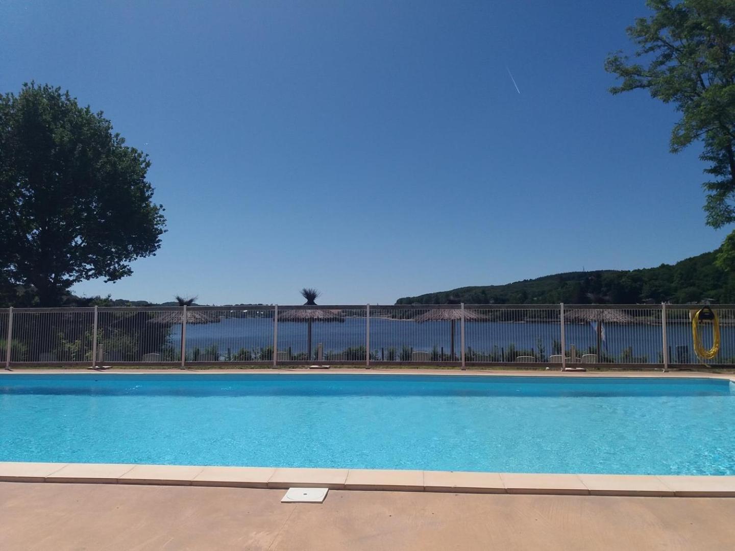 Camping Les Cantarelles Hotel Alrance Luaran gambar